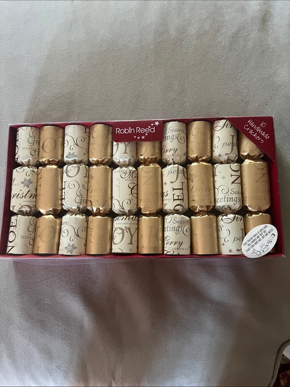 Gold & Cream Holiday Party Crackers - Set of 10